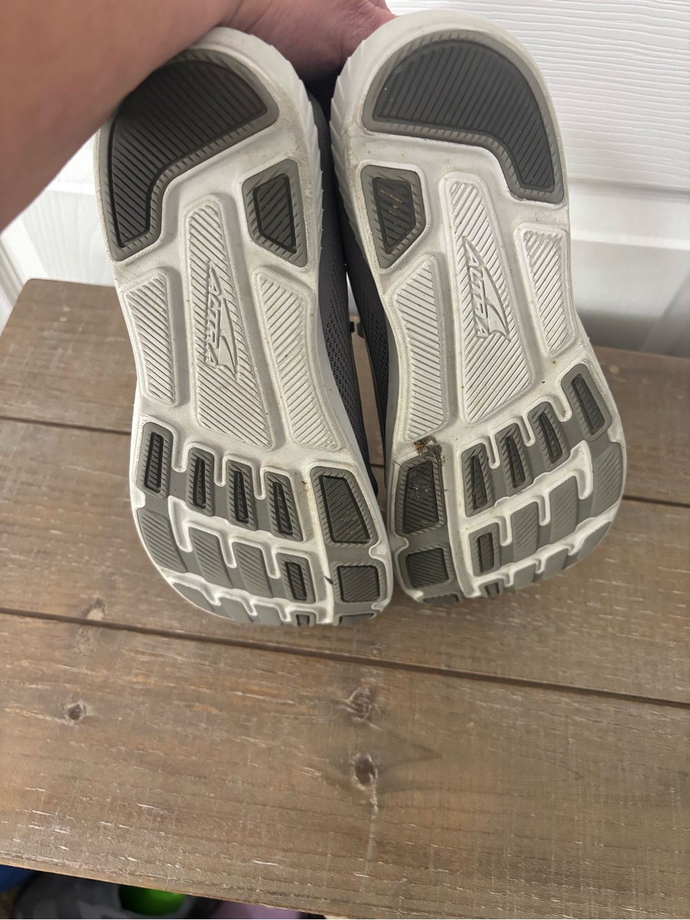 Altra Women's Gray Athletic Running Shoes - Picture 5 of 6